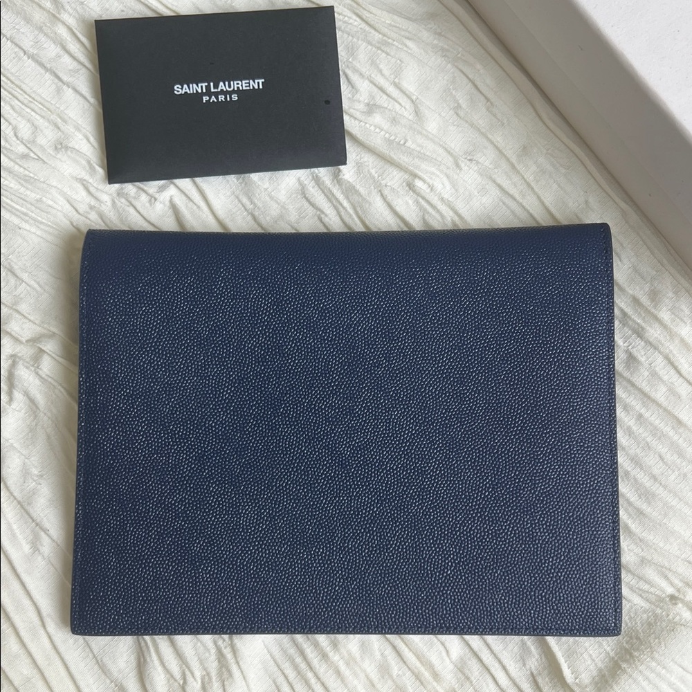 YSl Envelope Uptown Clutch with Gold Logo Navy Blue Leather - Picture 4 of 9